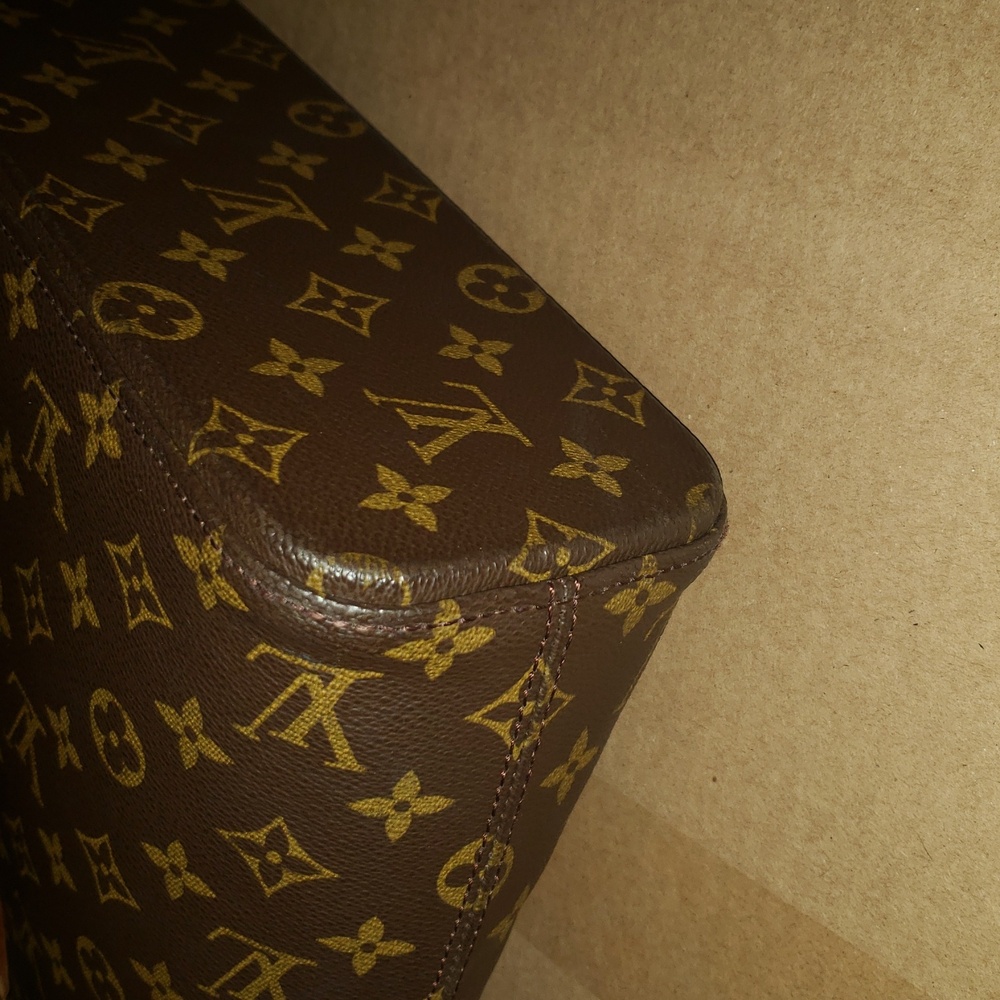 LV Luco Tote EUC Pocket Protector for Minor Peeling - Picture 7 of 17